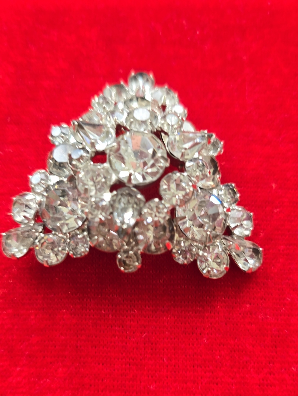 Vintage Style Clear Crystal Statement Brooch - Sparkling Silver Tone